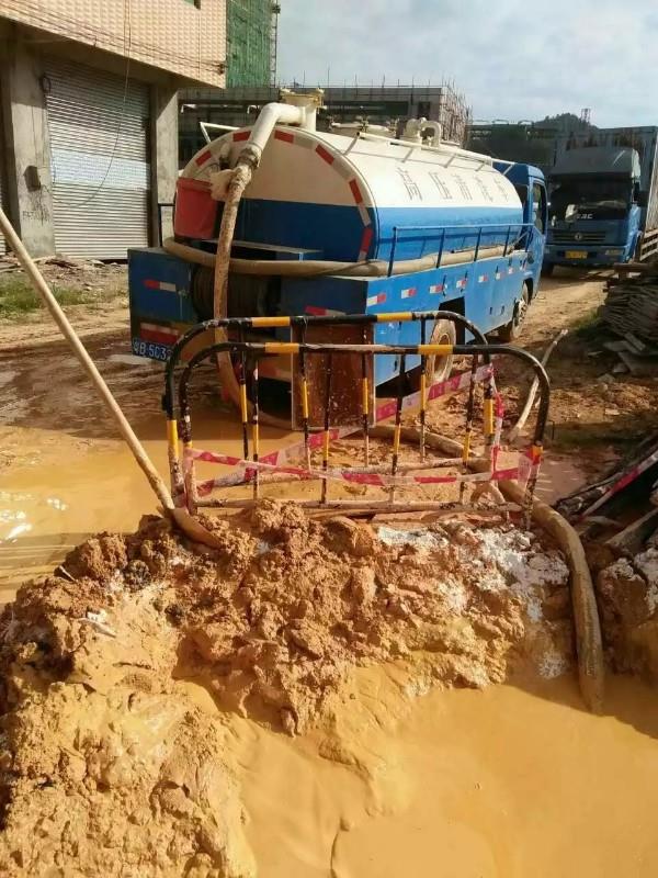 黄石港工地淤泥清淤